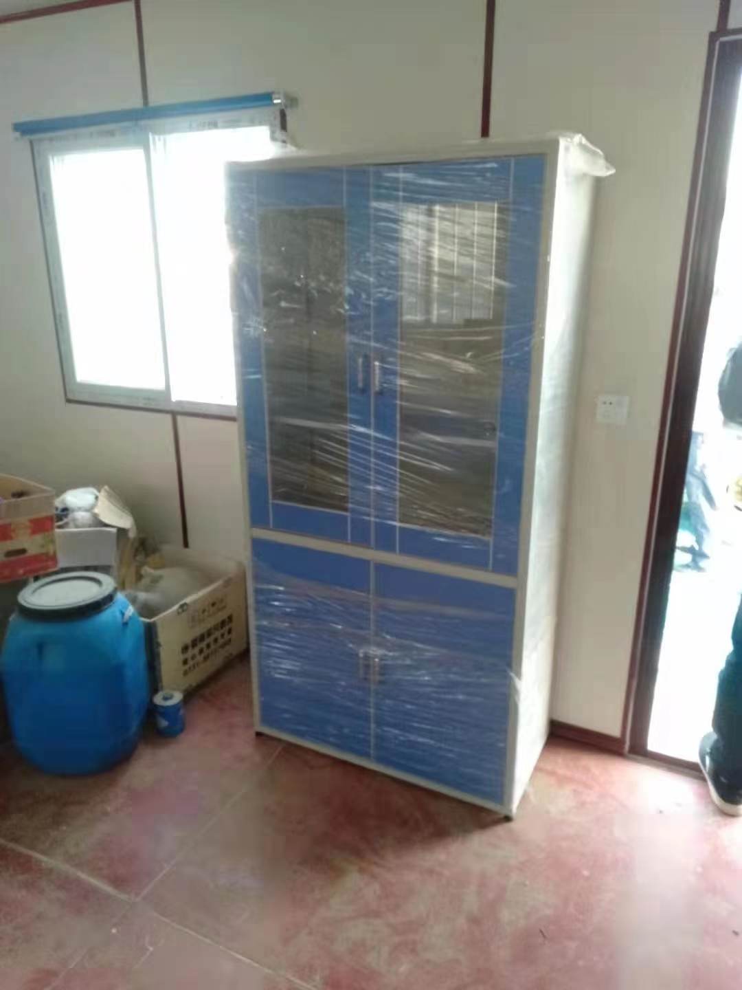 濮陽實驗室實驗臺安裝