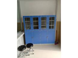 菏澤成武醫(yī)院實(shí)驗(yàn)室家具